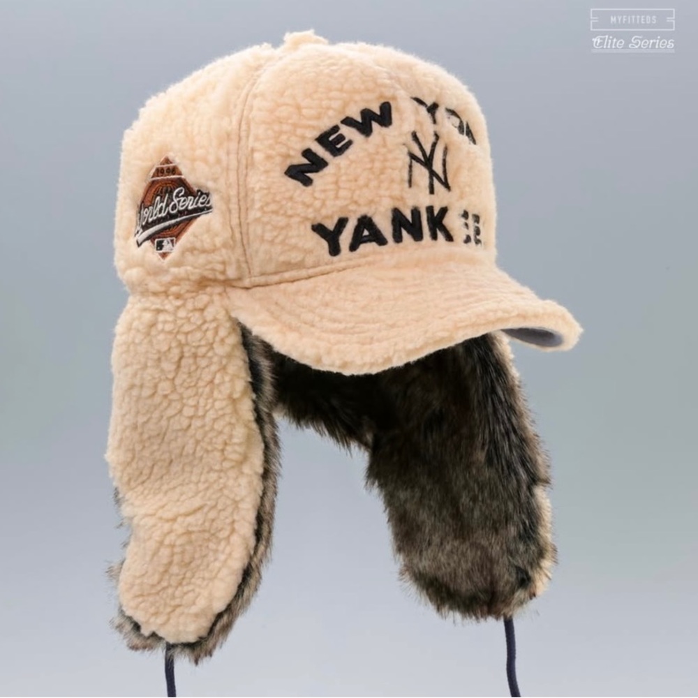Myfitteds New York Yankees sherpa  dog ear size 7 1/2 new era fitted